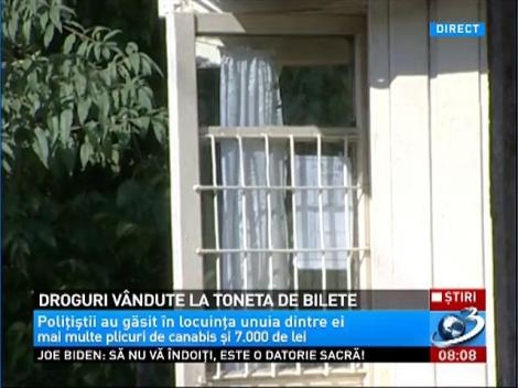 Un angajat RATB vindea droguri la chioşcul de bilete în care lucra