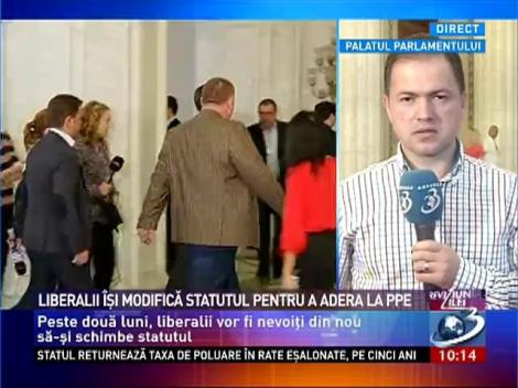 Liberalii &icirc;și modifică statutul, pentru a adera la PPE