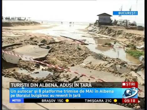 Turiştii din Albena au fost aduşi acasă