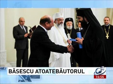 Deziluzia Optică: Băsescu Atoatebăutorul