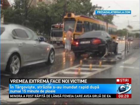 Vremea extremă face noi victime! Un bărbat a murit lovit de trăsnet