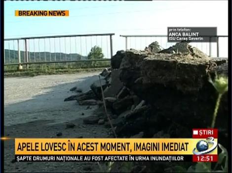 Viitură de 1,5 metri &icirc;n Caraș-Severin