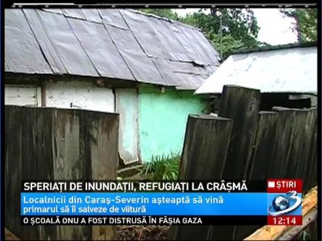 Ce fac rom&acirc;nii c&acirc;nd sunt loviți de inundații? Se duc la cr&acirc;șma din sat