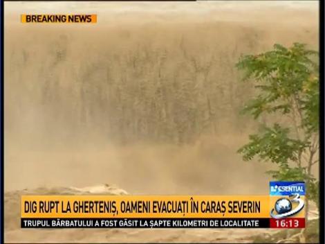 Dig rupt la Gherteniş, oameni evacuaţi în Caraş Severin