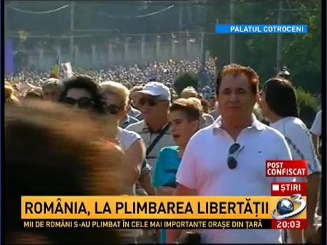 Aproape 3 mii de oameni la PLIMBAREA LIBERTĂŢII &icirc;n Bucureşti