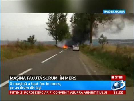 O maşină a luat foc în mers, pe un drum din Iaşi