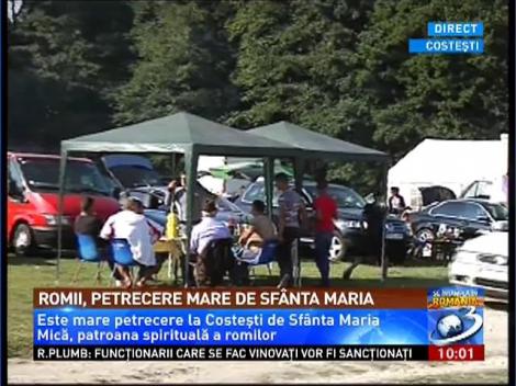 Romii dau petrecere mare la Costeşti