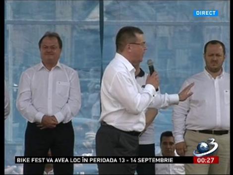 Badea: Aia cu "Iohannis comunică mai bine când tace" e Dumnezeu pe pământ!