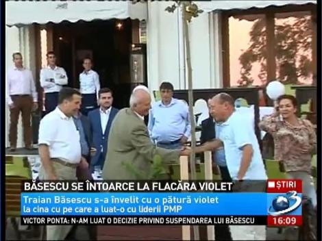 "Flacăra violet" revine în forţă