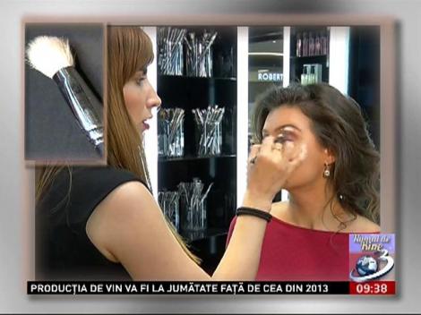 NUMAI DE BINE. Machiaj în 6 paşi