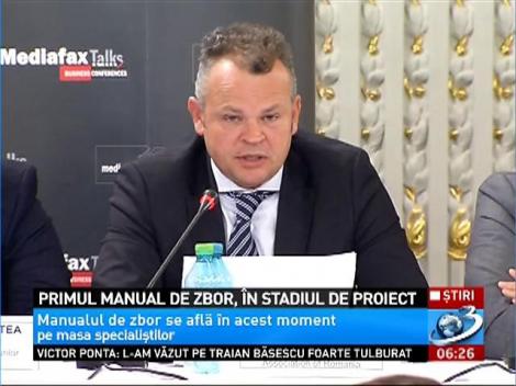 Primul manual de zbor, în stadiul de proiect