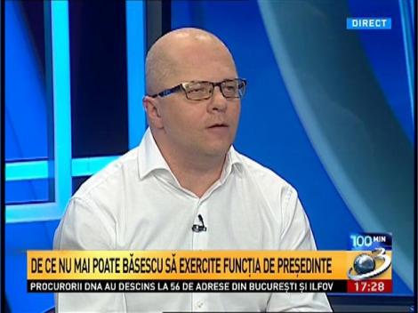 100 de Minute: Traian Băsescu neagă povestea documentelor secrete uitate &icirc;ntr-un studio de televiziune