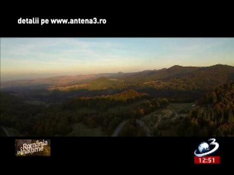 Rom&acirc;nia la &Icirc;nălţime: Biserica de lemn din Deseşti şi Biserica de lemn din Budeşti, judeţul Maramureş