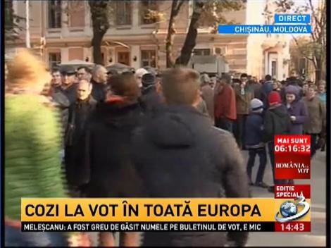 "Vrem o viaţă mai bună". Cozi la vot în toată Europa