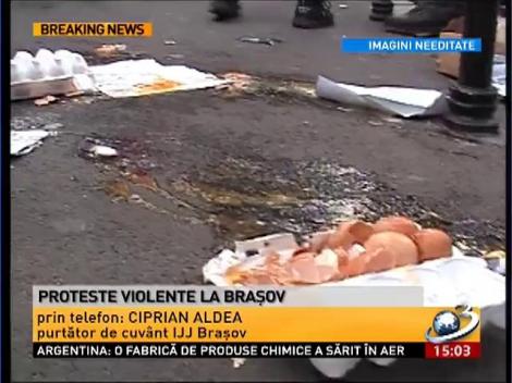 Proteste violente la Braşov. O femeie a fost rănită