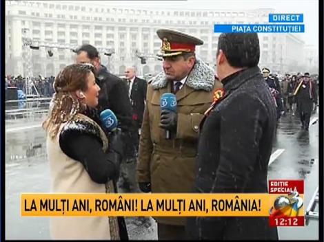 Paradă grandioasă de 1 Decembrie - &icirc;n direct la Antena3. Moment emoţionant &icirc;n Piaţa Constituţiei (video V)