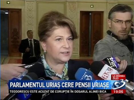 La Ordinea Zilei: Parlamentul uriaş cere pensii uriaşe. Declaraţia iniţiatorului legii