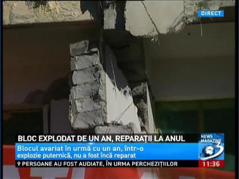 Blocul din Călăraşi avariat &icirc;n urma unei explozii, anul trecut, &icirc;n seara de Crăciun, nu a fost reparat. Locatar: Am fost plimbaţi, am&acirc;naţi şi minţiţi
