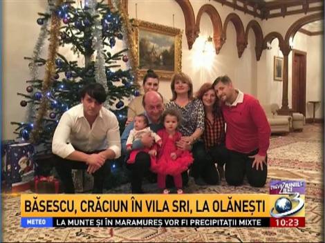 Băsescu, Crăciun &icirc;n vila SRI, la Olăneşti