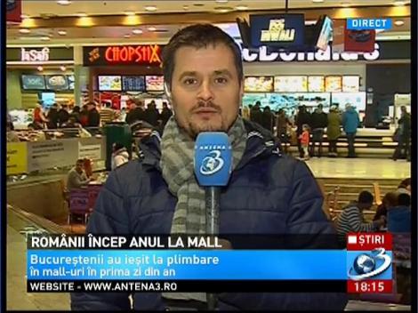 Românii încep anul la mall