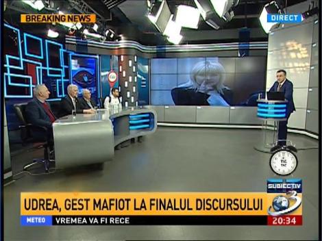 Udrea, gest mafiot la final de discurs