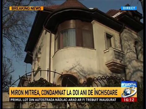 Poliţiştii au venit degeaba acasă la Mitrea. Fostul ministru s-a predat la o secţie din Constanţa