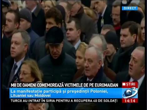 Imagini de la comemorarea victimelor de pe Euromaidan