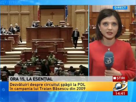 Liberalii ameninţă că vor contesta legea migraţiei primarilor la CCR