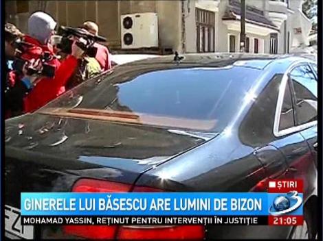 Ginerele lui Băsescu ar putea răm&acirc;ne temporar fără maşină