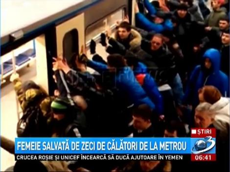 Intervenţie spectaculoasă &icirc;n Rusia! Zeci de călători au salvat o bătr&acirc;nă la metrou