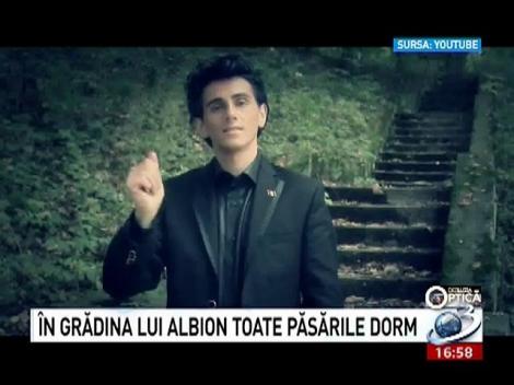 Deziluzia optică. &Icirc;n grădina lui Albion, toate păsările dorm