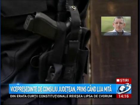 Vicepreşedinte de Consiliu Judeţean, prins când lua mită