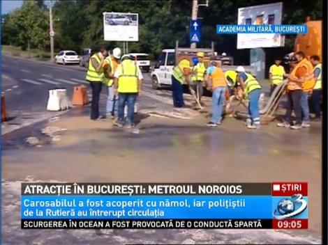 Atracţie în Bucureşti: Metroul noroios