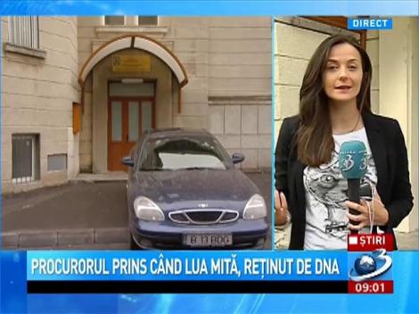 Procuror de la Parchetul Bucureşti, prins în flagrant când lua şpagă