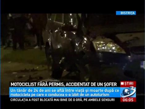 Motociclist fără permis, accidentat de un şofer