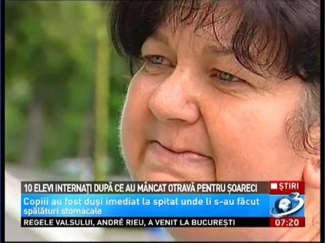 10 elevi internaţi după ce au m&acirc;ncat otravă pentru şoareci