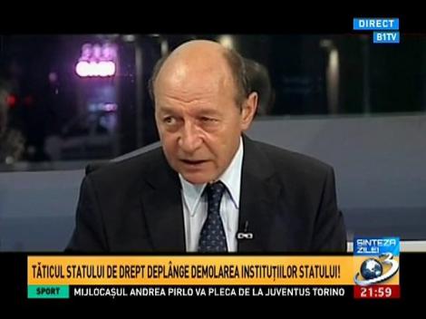 Tăticul statului de drept depl&acirc;nge demolarea instituţiilor statului