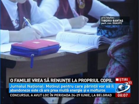 Caz şocant la Iaşi: Un copil riscă să ajungă în stradă din cauza părinţilor care NU ÎL MAI DORESC