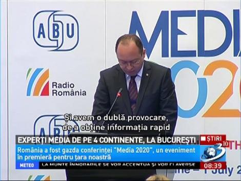 Experţi media de pe 4 continente, la Bucureşti