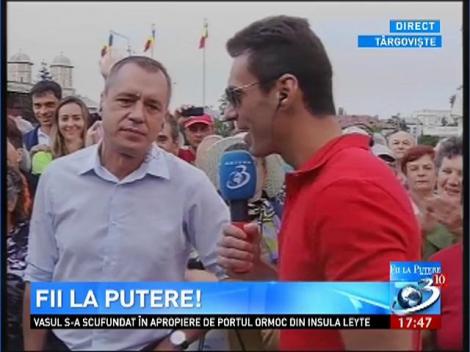 Caravana "Fii la putere" a ajuns la T&acirc;rgovişte. Badea şi Ciuvică au luat pulsul mulţimii