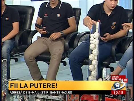 Un elev campion a prezentat robotul minune, &icirc;n direct la Antena 3