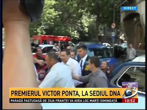 Premierul Victor Ponta, la sediul DNA