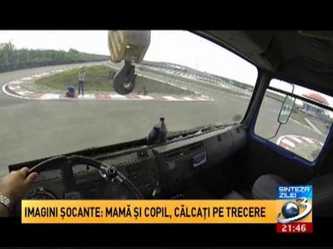 Imagini şocante: Mamă şi copil, călcaţi pe trecere