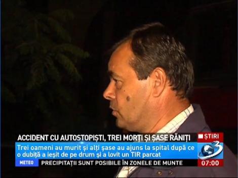 S-au urcat &icirc;ntr-o maşină de ocazie şi au fost conduşi spre moarte. Trei morţi şi şase răniţi &icirc;ntr-un cumplit accident rutier pe DN26