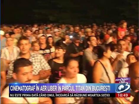 Cinematograf &icirc;n aer liber &icirc;n Parcul Titan din Bucureşti
