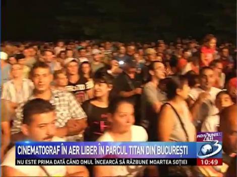 Cinematograf în aer liber în Parcul Titan din Bucureşti