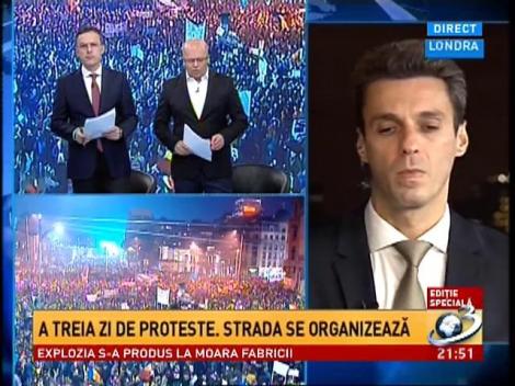 Mihai Gâdea şi Mircea Badea, în direct de la Londra în a treia zi de proteste în România