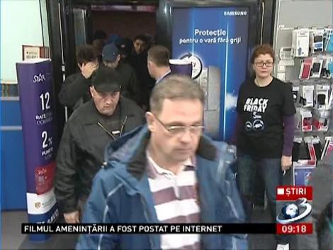 Mii de produse la preţ redus de BLACK FRIDAY