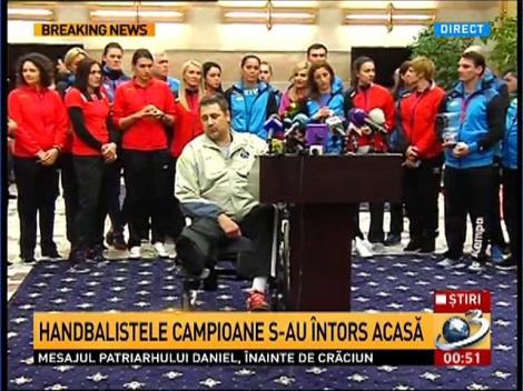 Handbalistele campioane s-au întors acasă