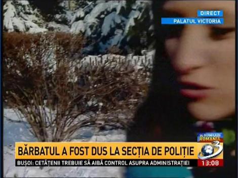 Bărbatul care a intrat cu maşina în gardul Guvernului a fost dus la secţie